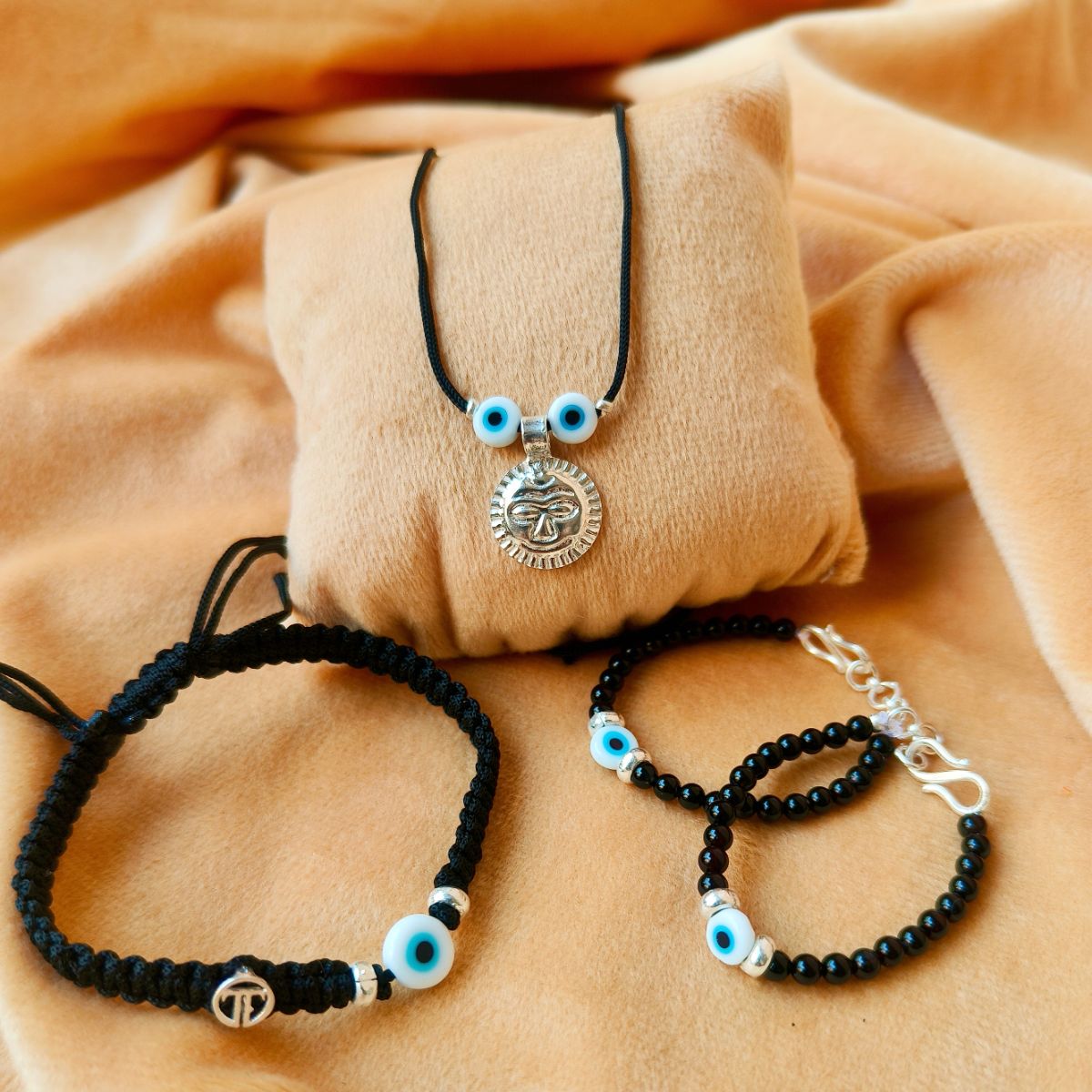 NazarBuddy Shield Set – 92.5 Silver with Black Onyx Beads