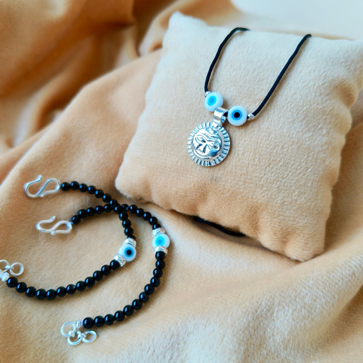 Kid's Nazar Shield Set in 92.5 Silver with Black Onyx Beads