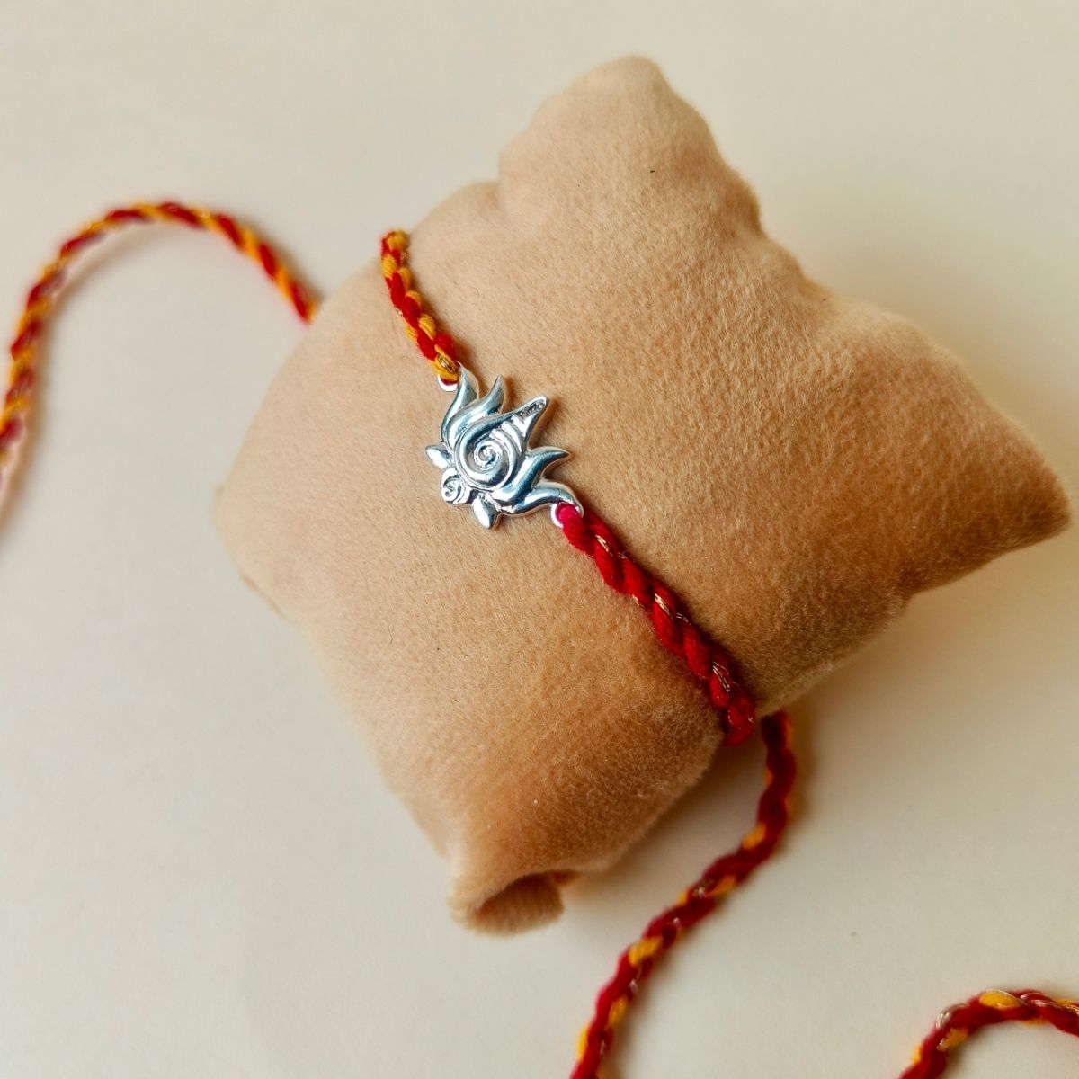 LakshmiNarayan Lotus Rakhi in 92.5 Pure Silver